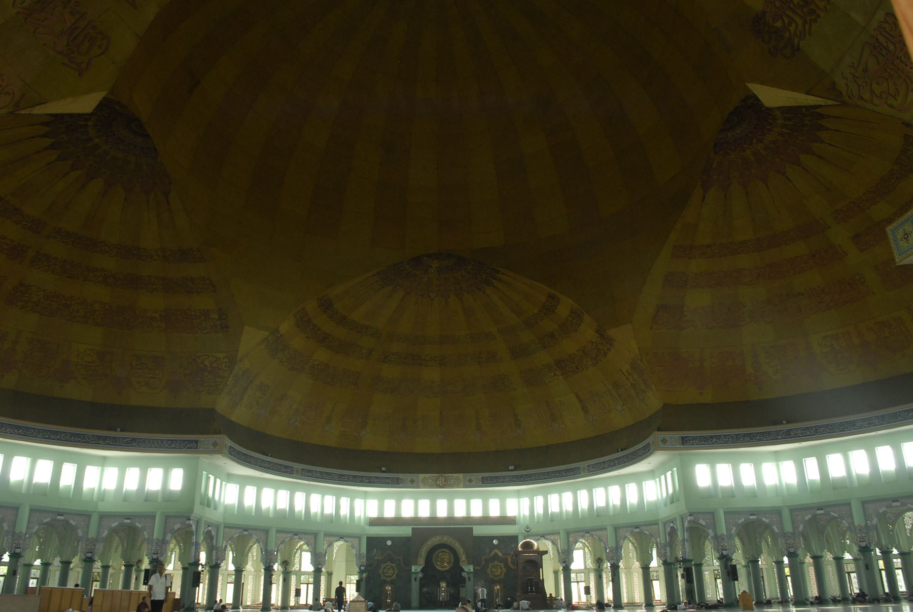 Bit-eky-masjid kubah tanpa penyangga.JPG